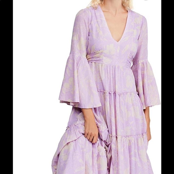 Free people - Picture 1 of 6